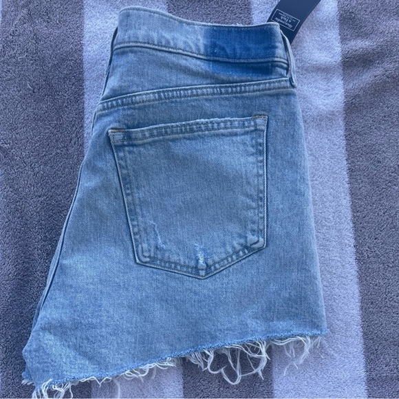 The Mom Short - Mid Rise - Picture 3 of 3